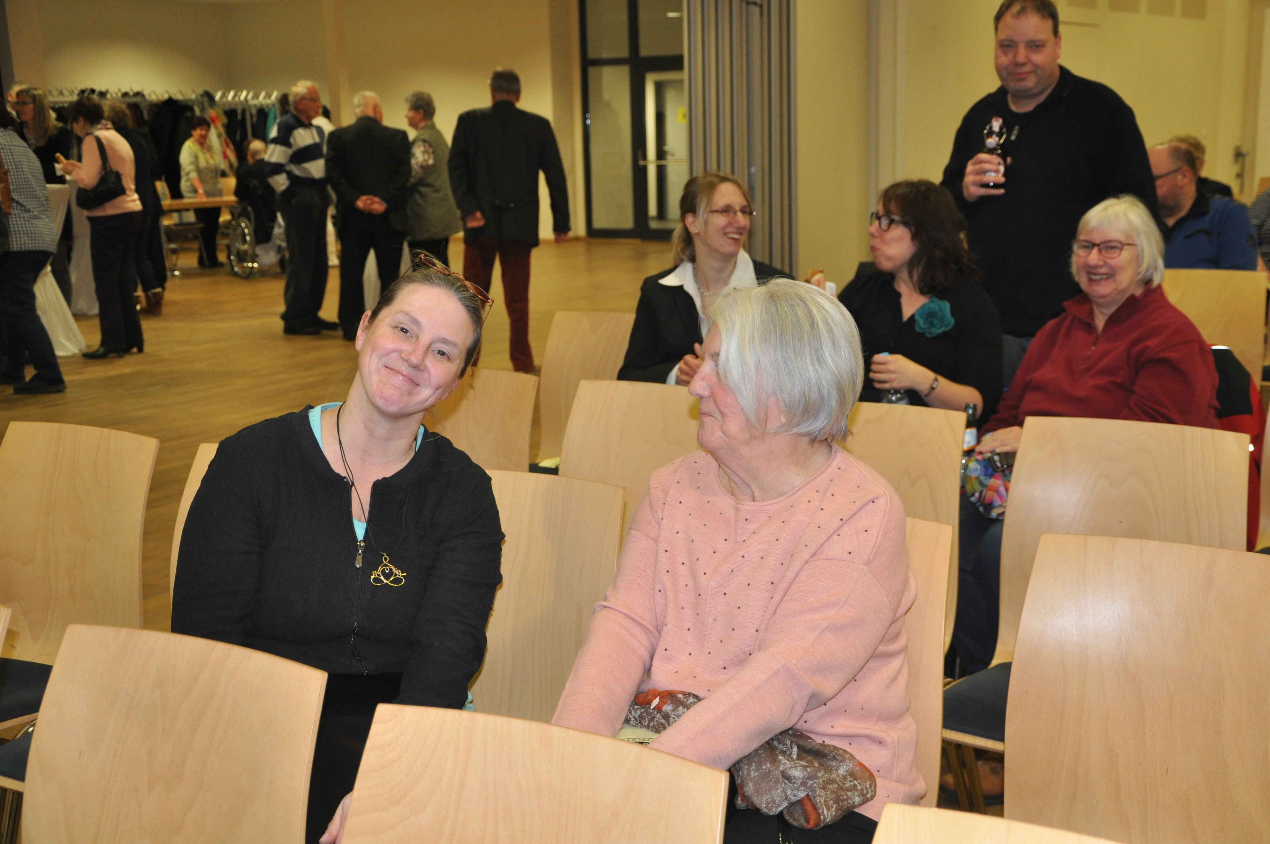 DSC_0929.JPG DSC_0929.JPG