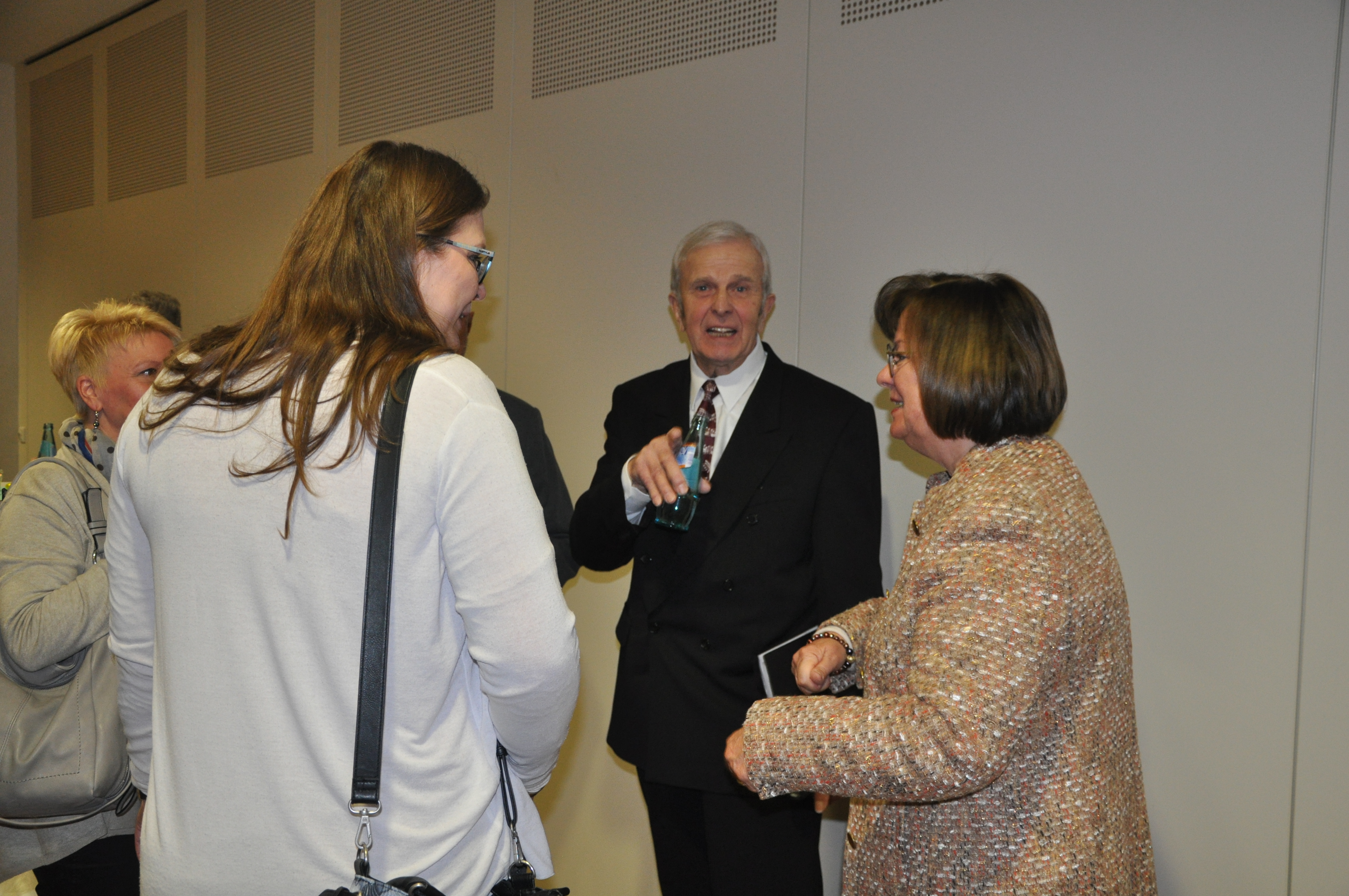 DSC_0941.JPG DSC_0941.JPG